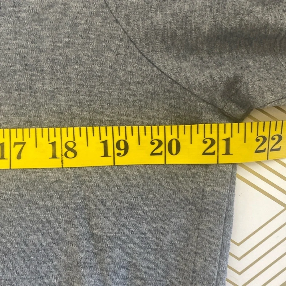 Banana republic T-shirt luxury touch